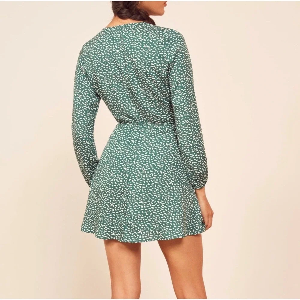 REFORMATION Fuchsia Mini Wrap Dress Green Dot Women‎ Size Medium Long Sleeves